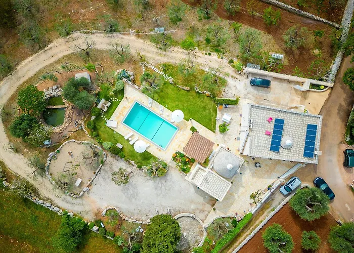 Trullo Paradise Pool Holiday home *
